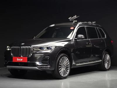 2022 BMW X7