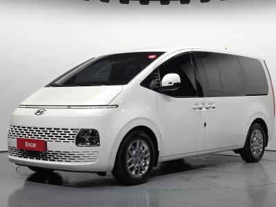 2022 Hyundai Staria
