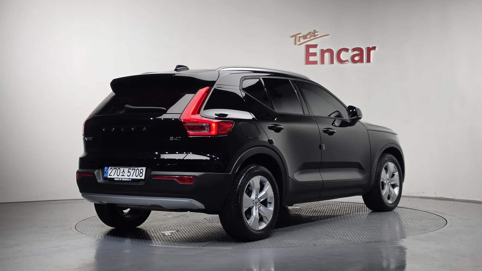 2021 Volvo XC40