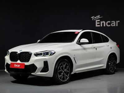 2023 BMW X4