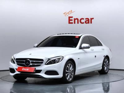 2018 Mercedes-Benz C-Class