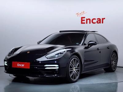 2018 Porsche Panamera