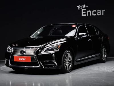 2015 Lexus LS