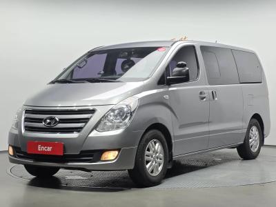 2017 Hyundai Starex
