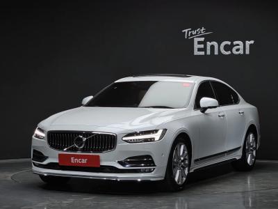 2019 Volvo S90