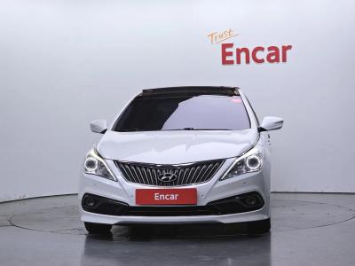 2015 Hyundai Grandeur