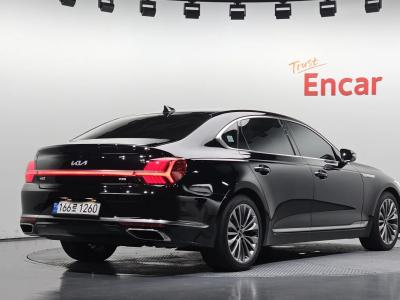 2022 Kia K9