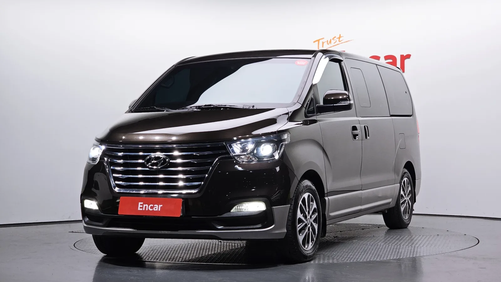 2019 Hyundai Starex