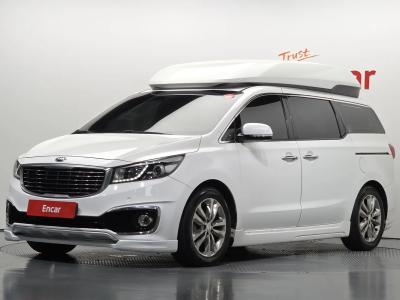 2017 Kia Carnival