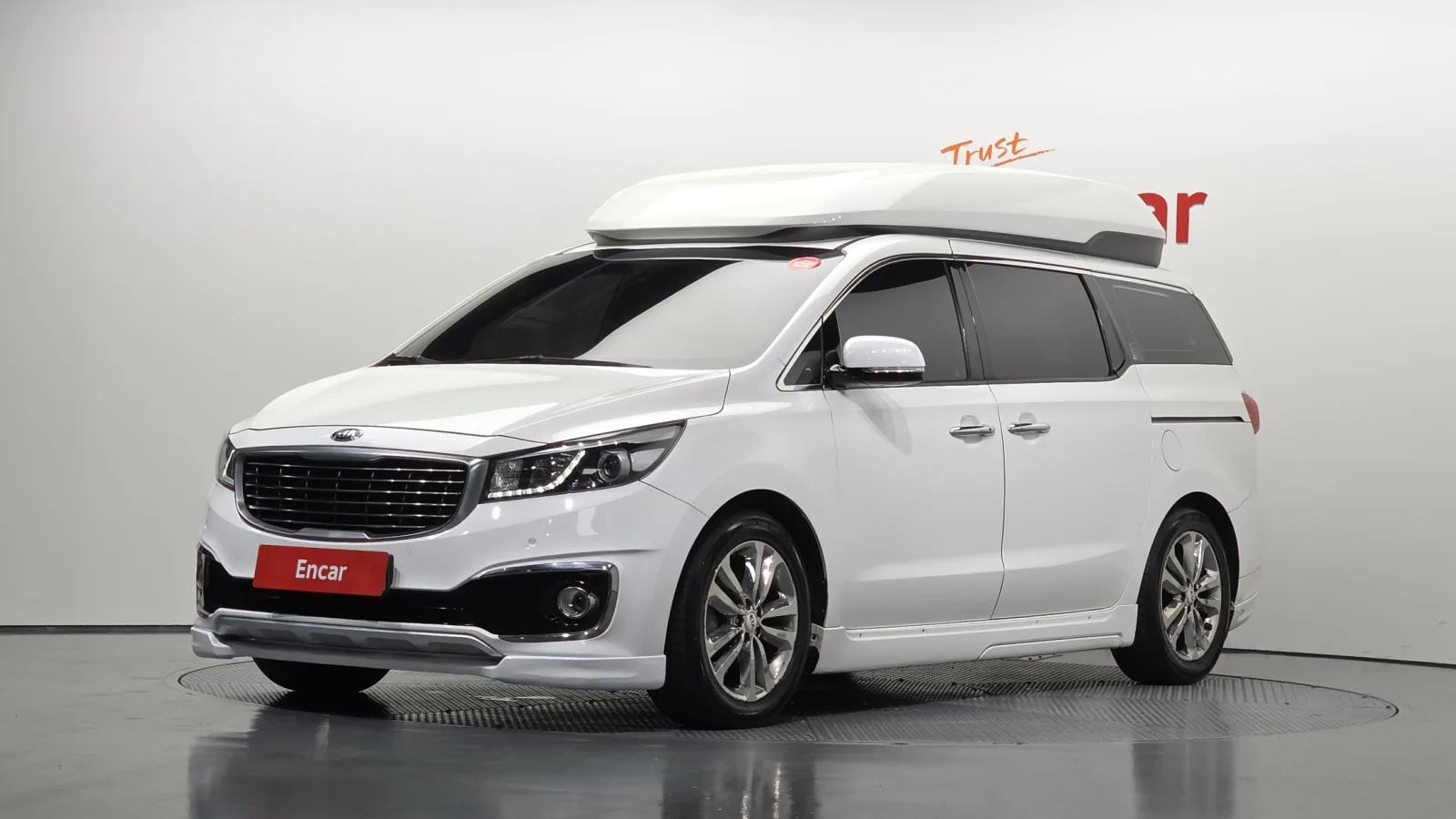 2017 Kia Carnival