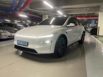 2026 Tesla Model Y