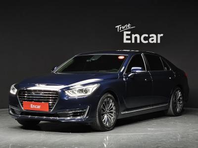 2018 Genesis EQ900