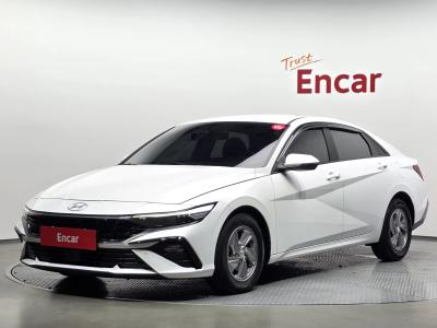 2024 Hyundai Elantra