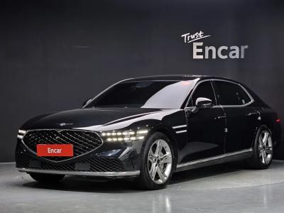 2022 Genesis G90