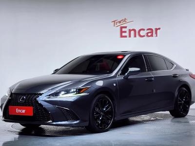 2023 Lexus ES
