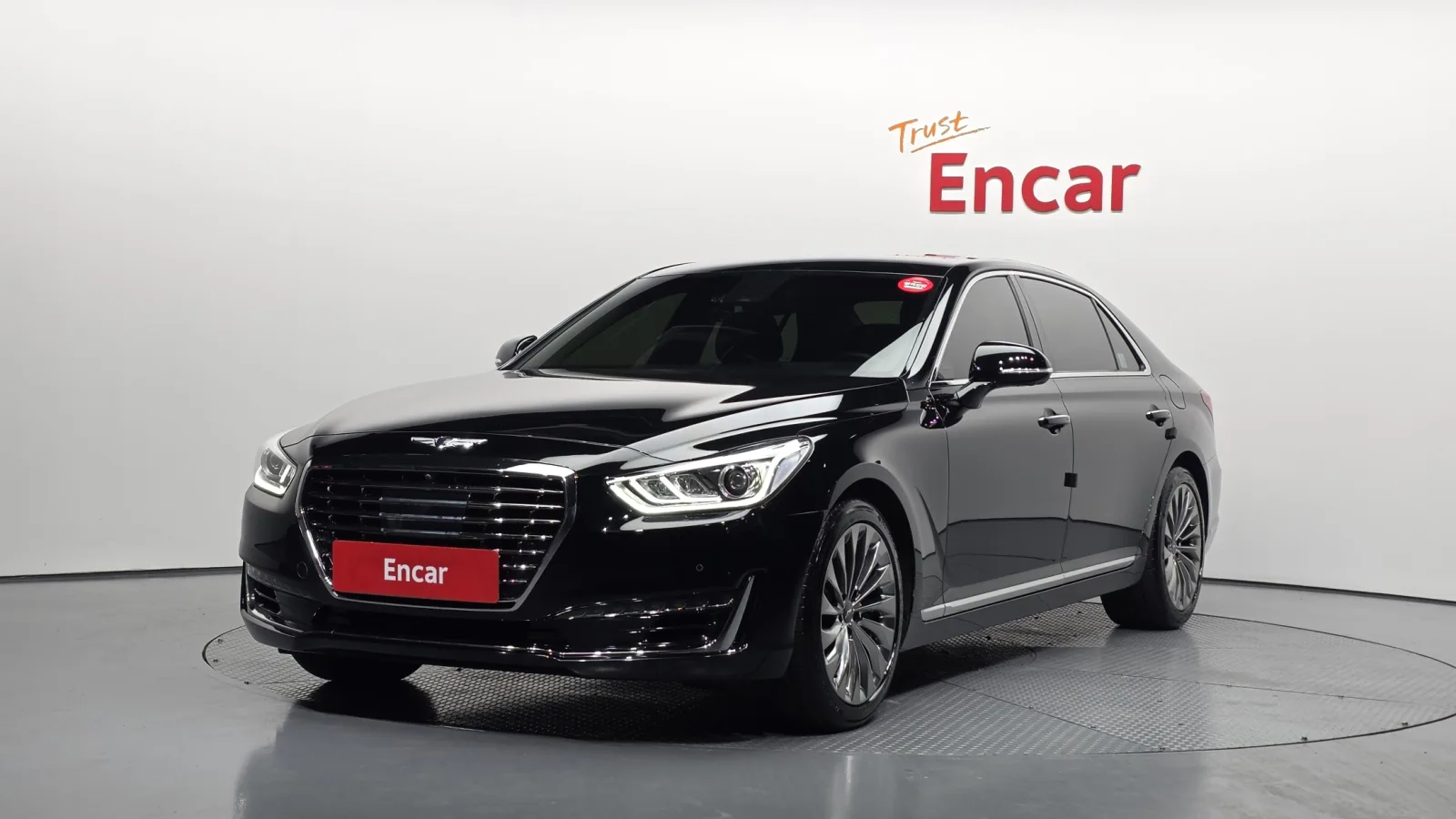 2016 Genesis EQ900