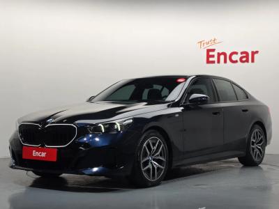 2025 BMW 5-Series