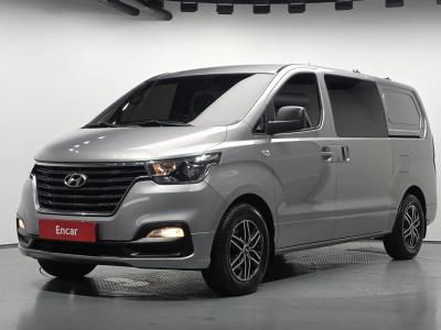 2019 Hyundai Starex