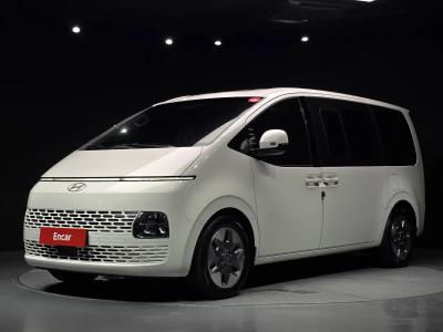 2025 Hyundai Staria