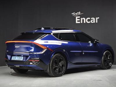 2023 Kia EV6