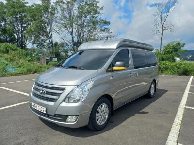 2016 Hyundai Starex