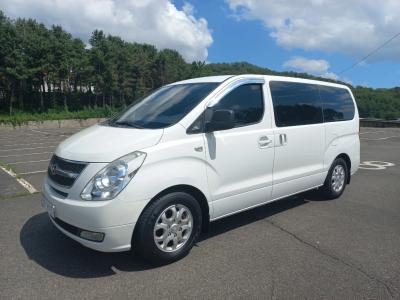2012 Hyundai Starex