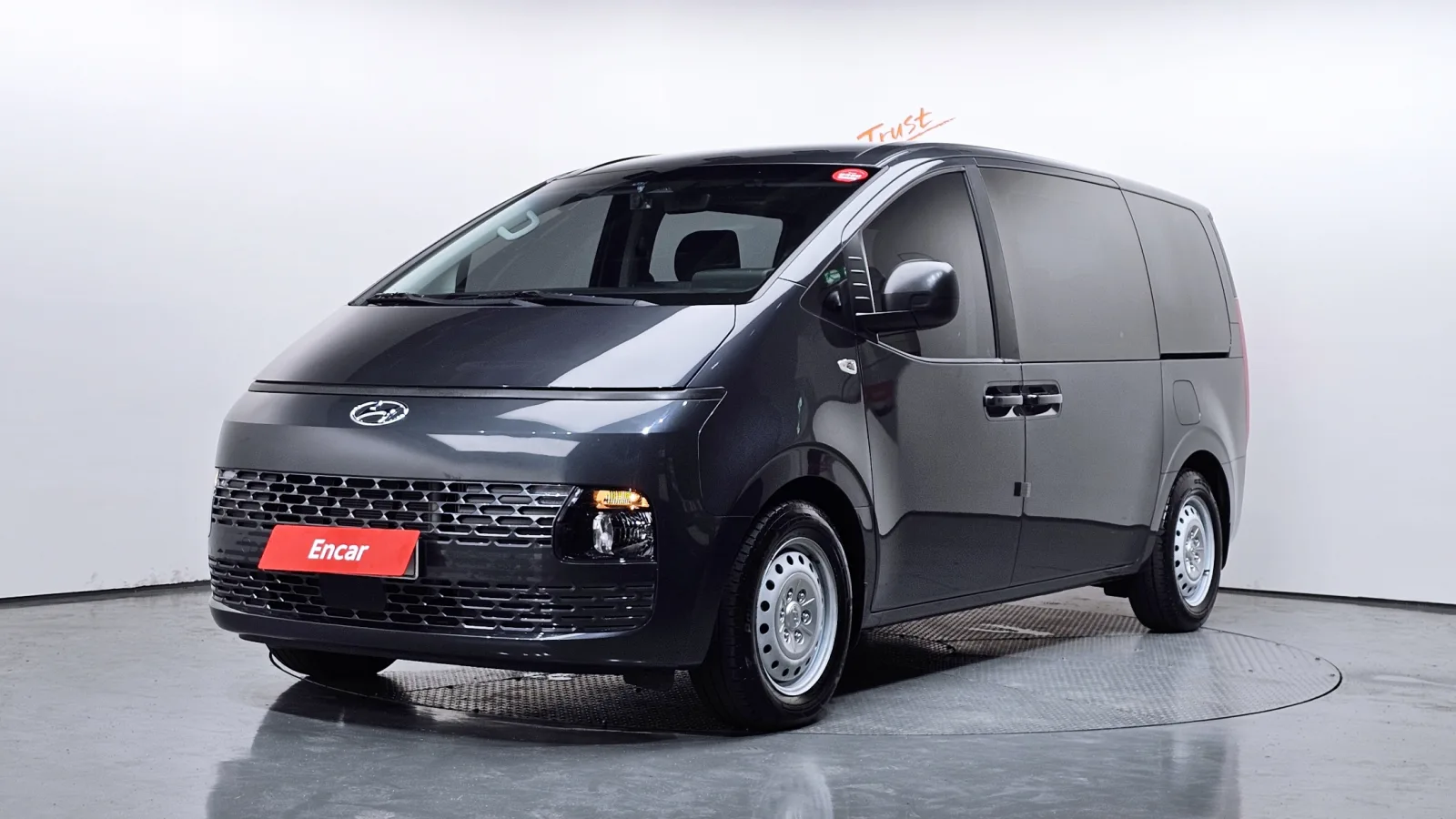 2022 Hyundai Staria