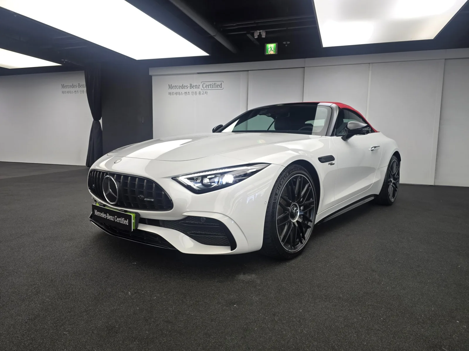 2025 Mercedes-Benz SL-Class
