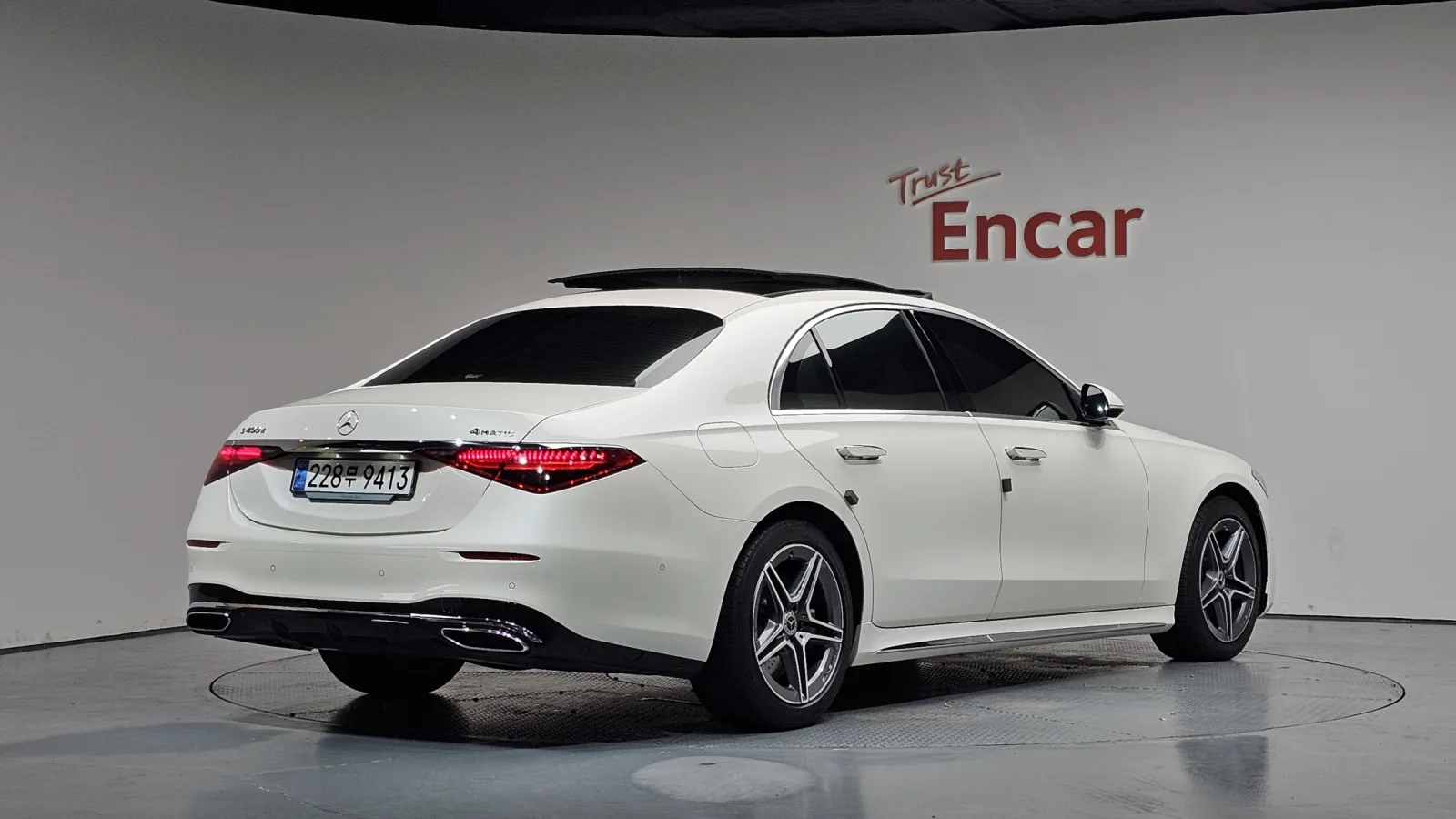2023 Mercedes-Benz S-Class