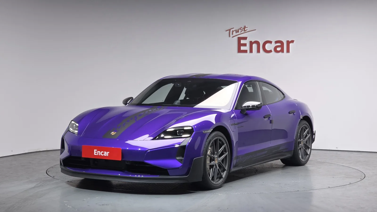 2025 Porsche Taycan