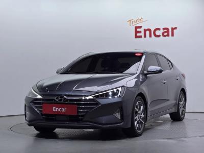 2019 Hyundai Elantra