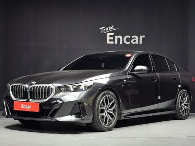 2025 BMW 5-Series