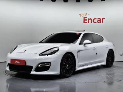 2013 Porsche Panamera