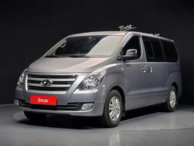 2016 Hyundai Starex