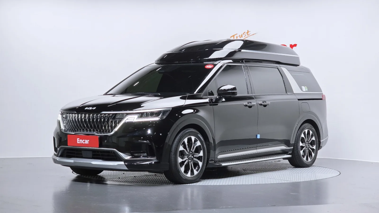 2023 Kia Carnival