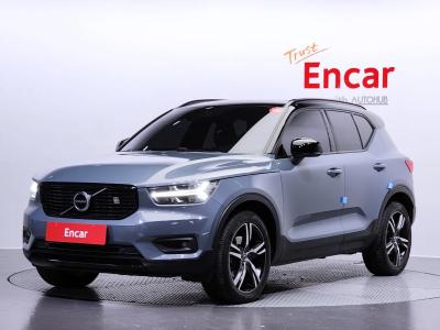 2020 Volvo XC40