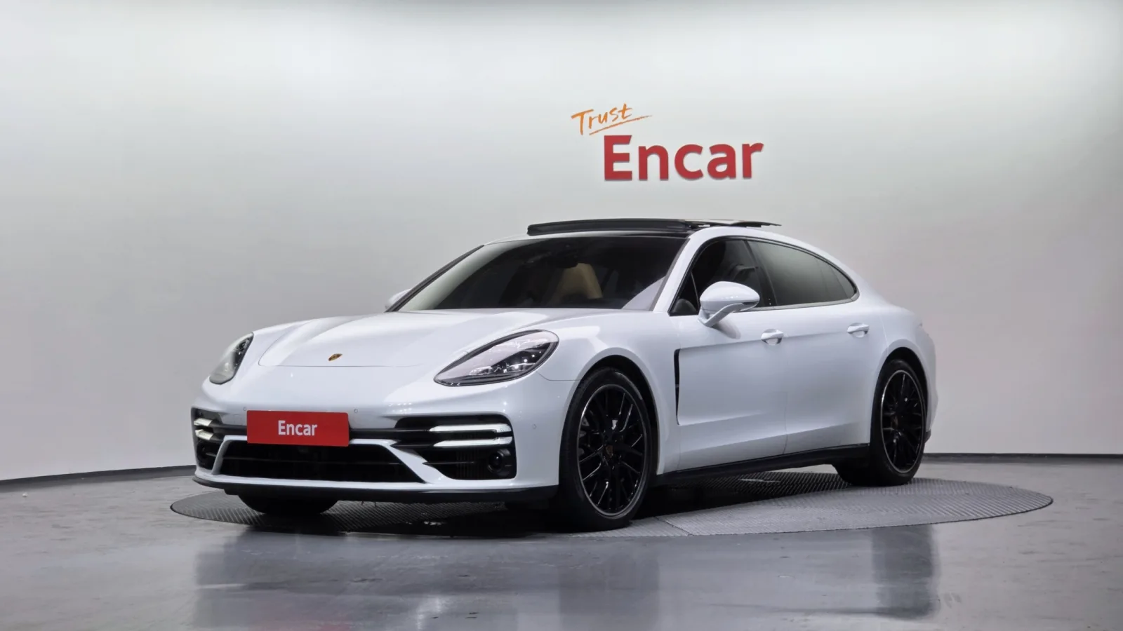 2021 Porsche Panamera