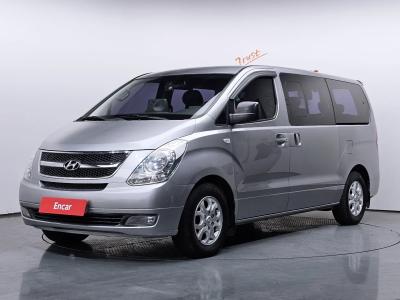 2012 Hyundai Starex