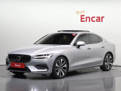 2023 Volvo S60