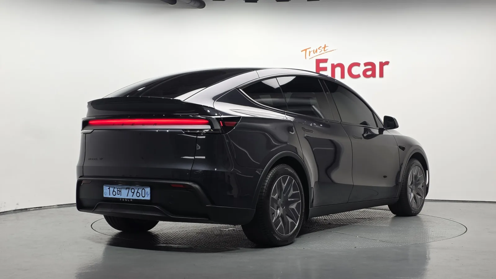 2026 Tesla Model Y