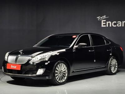 2015 Hyundai Equus