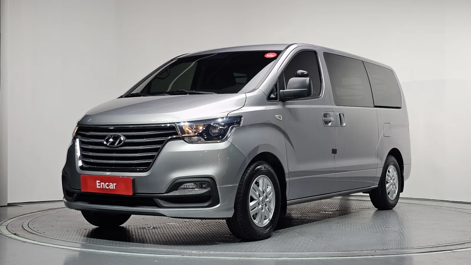 2021 Hyundai Starex