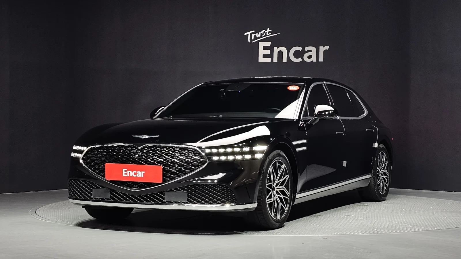 2022 Genesis G90