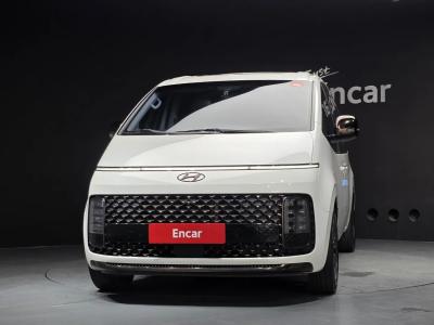 2022 Hyundai Staria