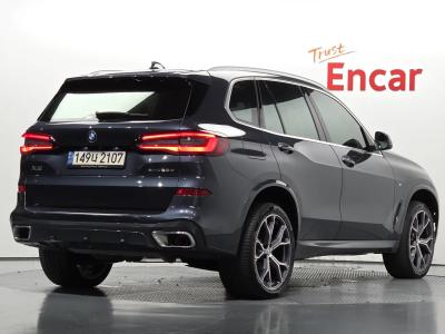 2022 BMW X5