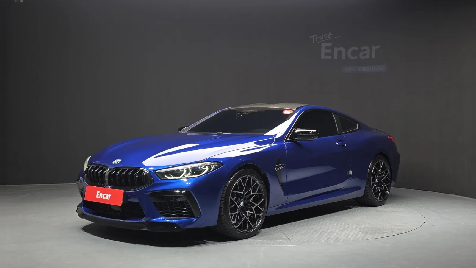 2020 BMW M8
