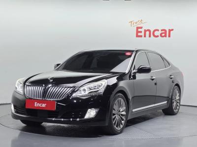 2015 Hyundai Equus