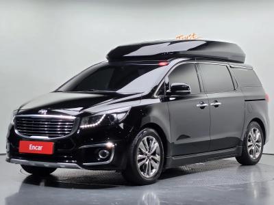 2015 Kia Carnival