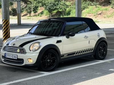 2012 MINI Cooper Convertible