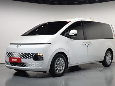 2022 Hyundai Staria